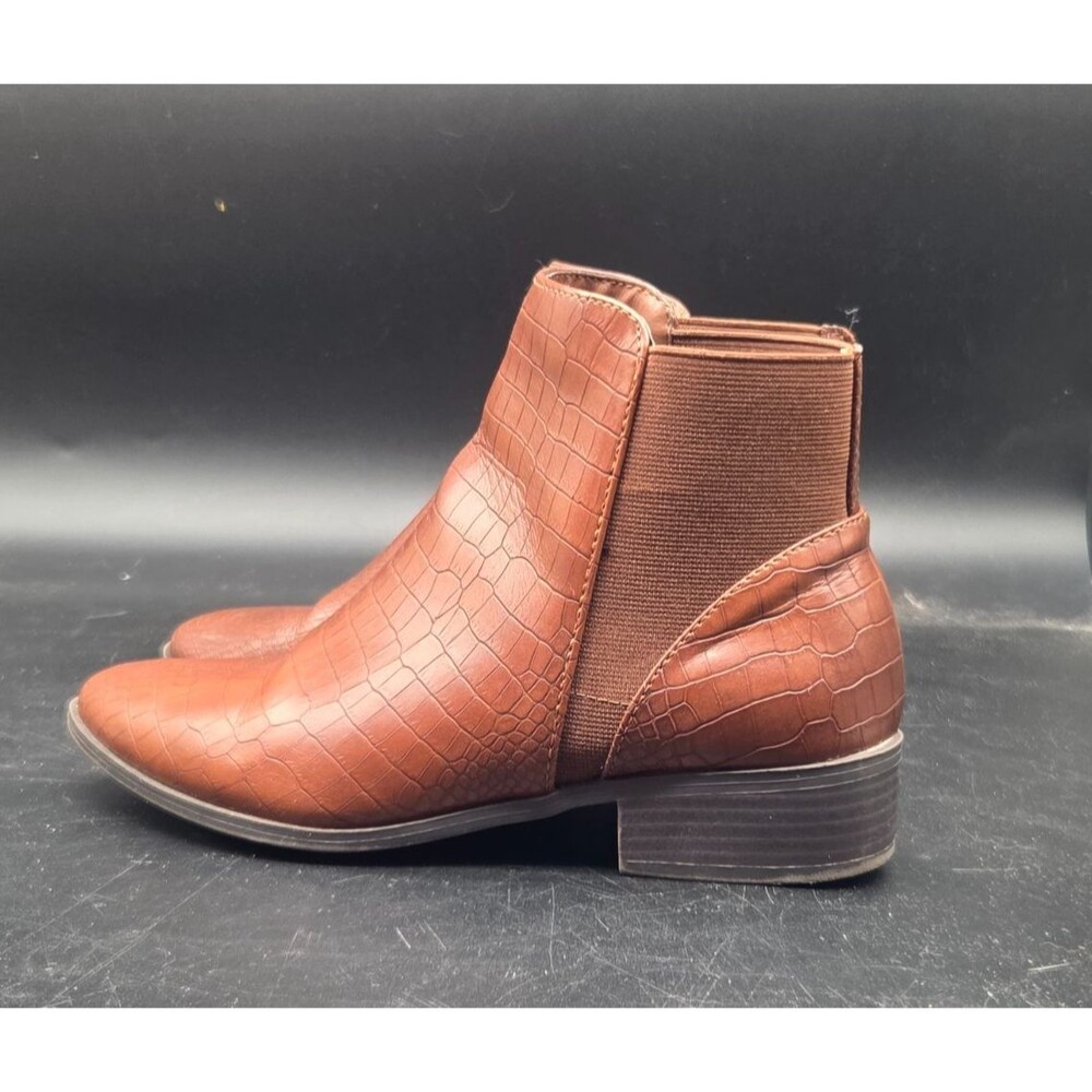Bamboo Occasion Brown Womens Size 8 Ankle Boots Booties Faux Snakeskin Print